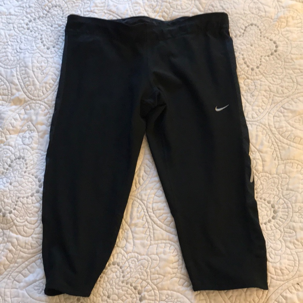 Cropped tights